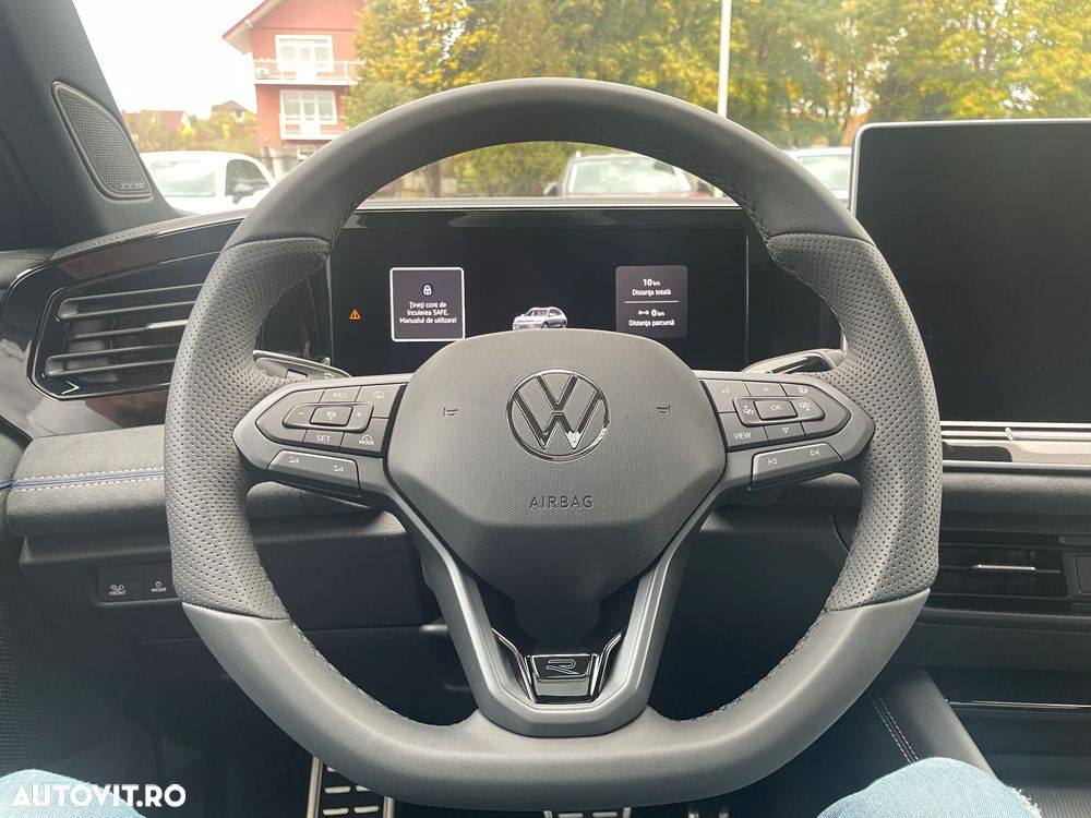 Volkswagen Tiguan - 25