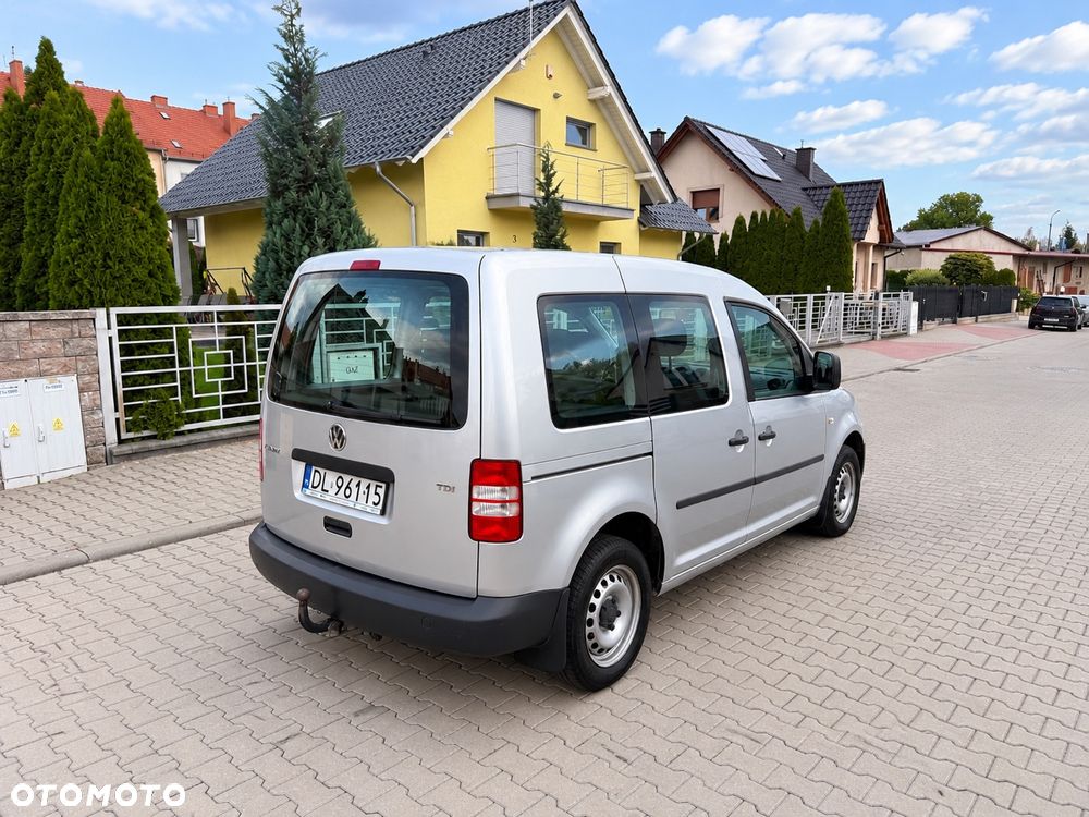 Volkswagen Caddy - 4