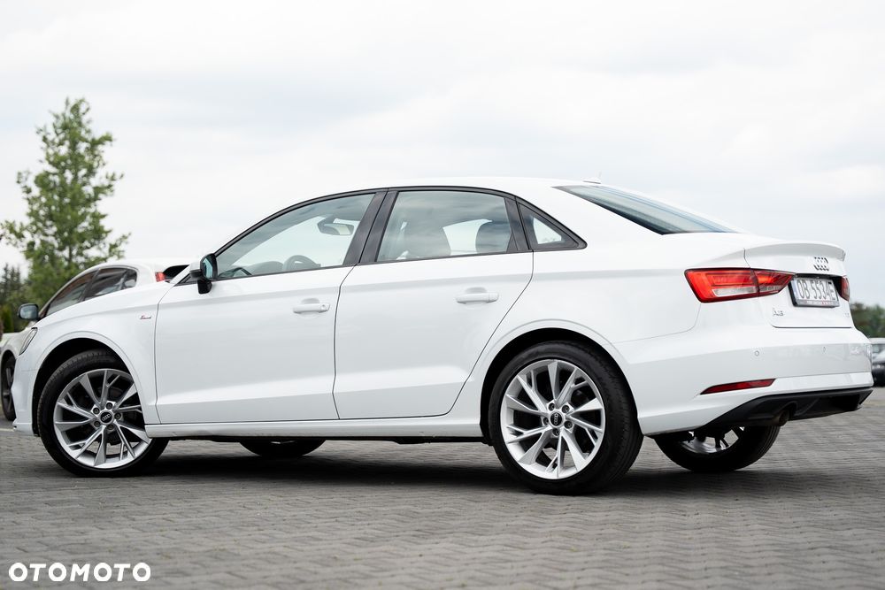 Audi A3 Limousine 2.0 TDI sport - 14