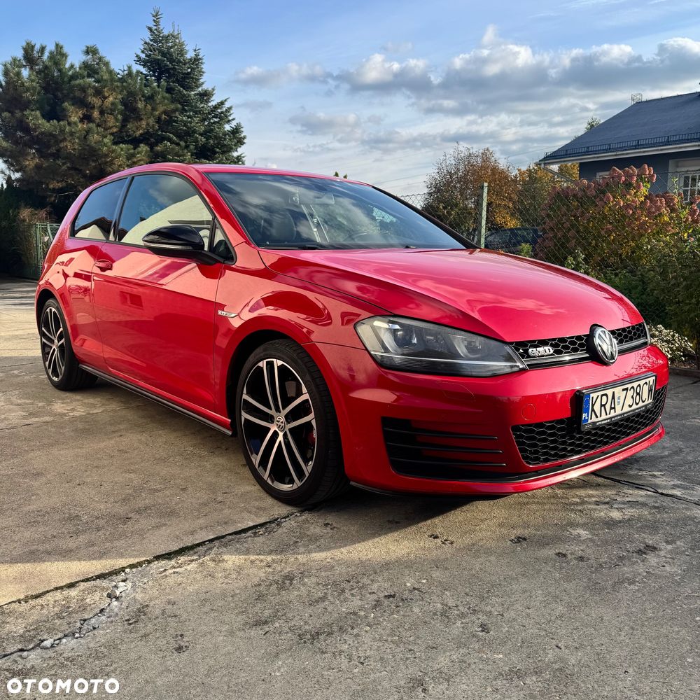 Volkswagen Golf 2.0 TDI BMT GTD - 1