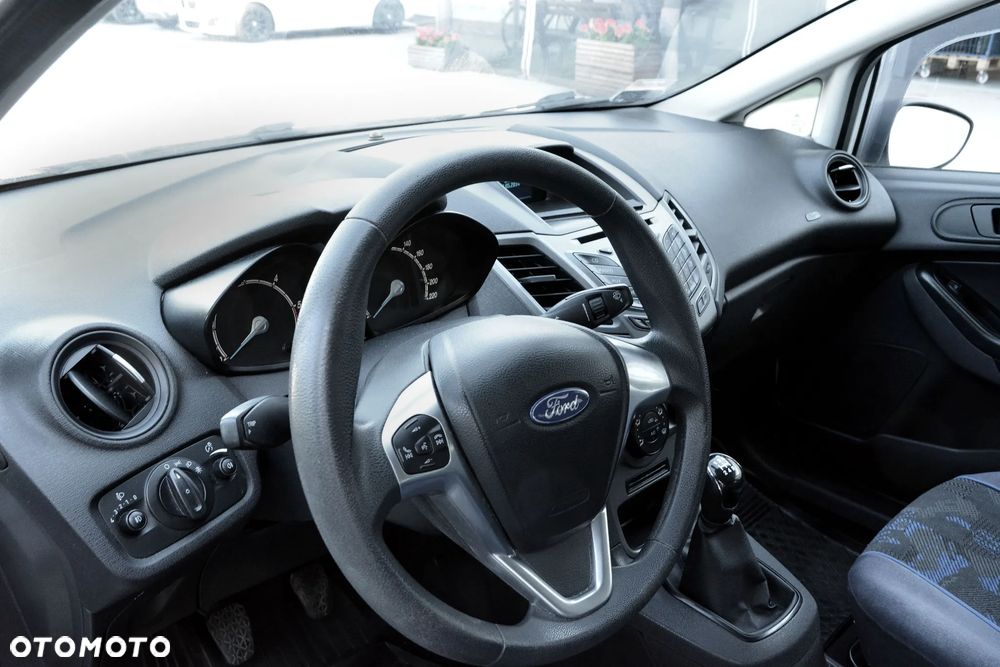 Ford Fiesta 1.5 TDCi St&St Ambiente - 9