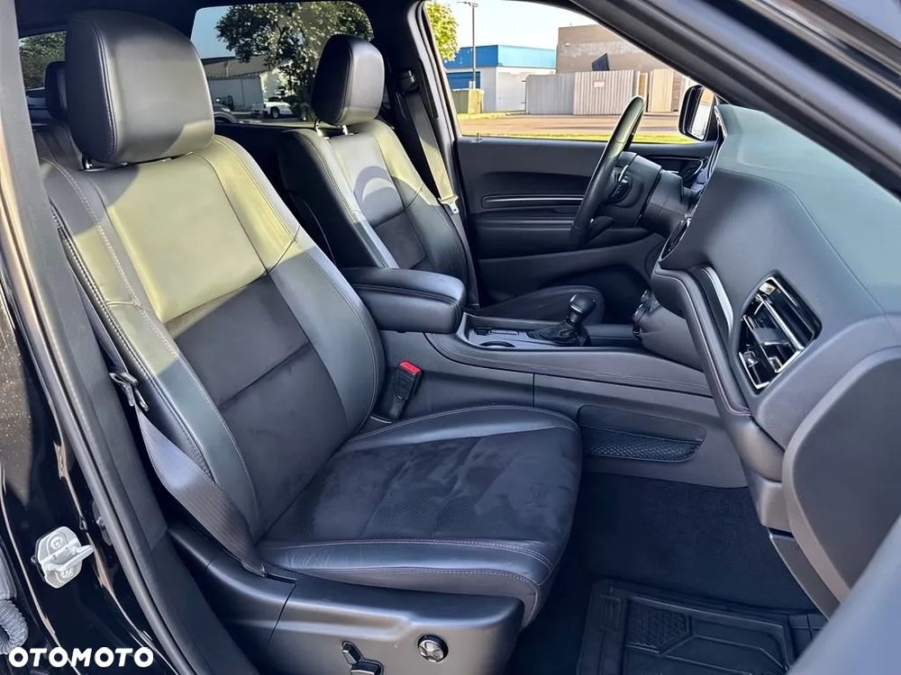 Dodge Durango - 12