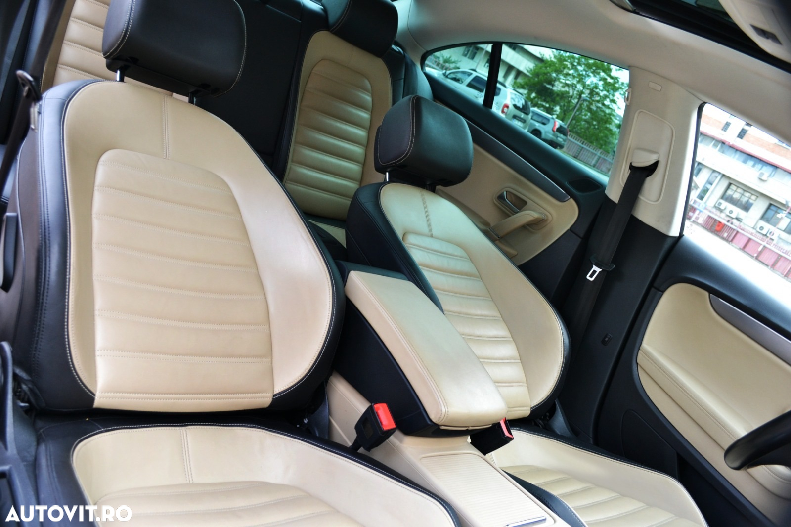 Volkswagen Passat CC 2.0 TDI BlueMotion Technology DSG - 17