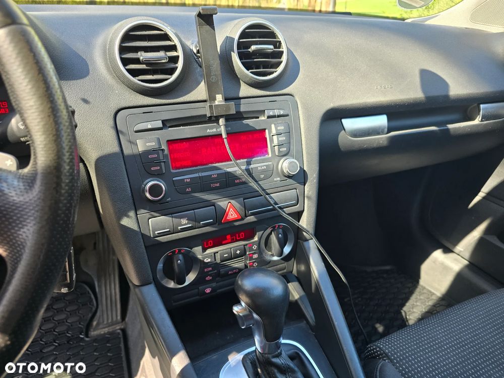 Audi A3 Sportback - 16