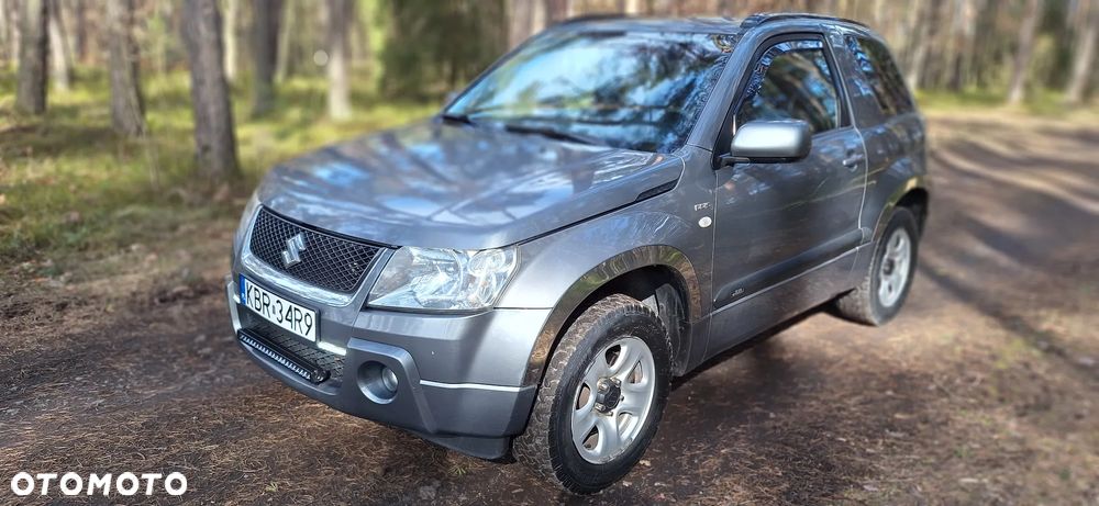 Suzuki Grand Vitara - 2