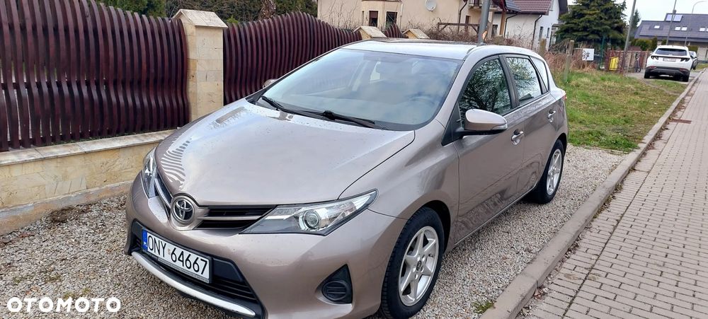Toyota Auris 1.33 VVT-i Life Comfort - 5