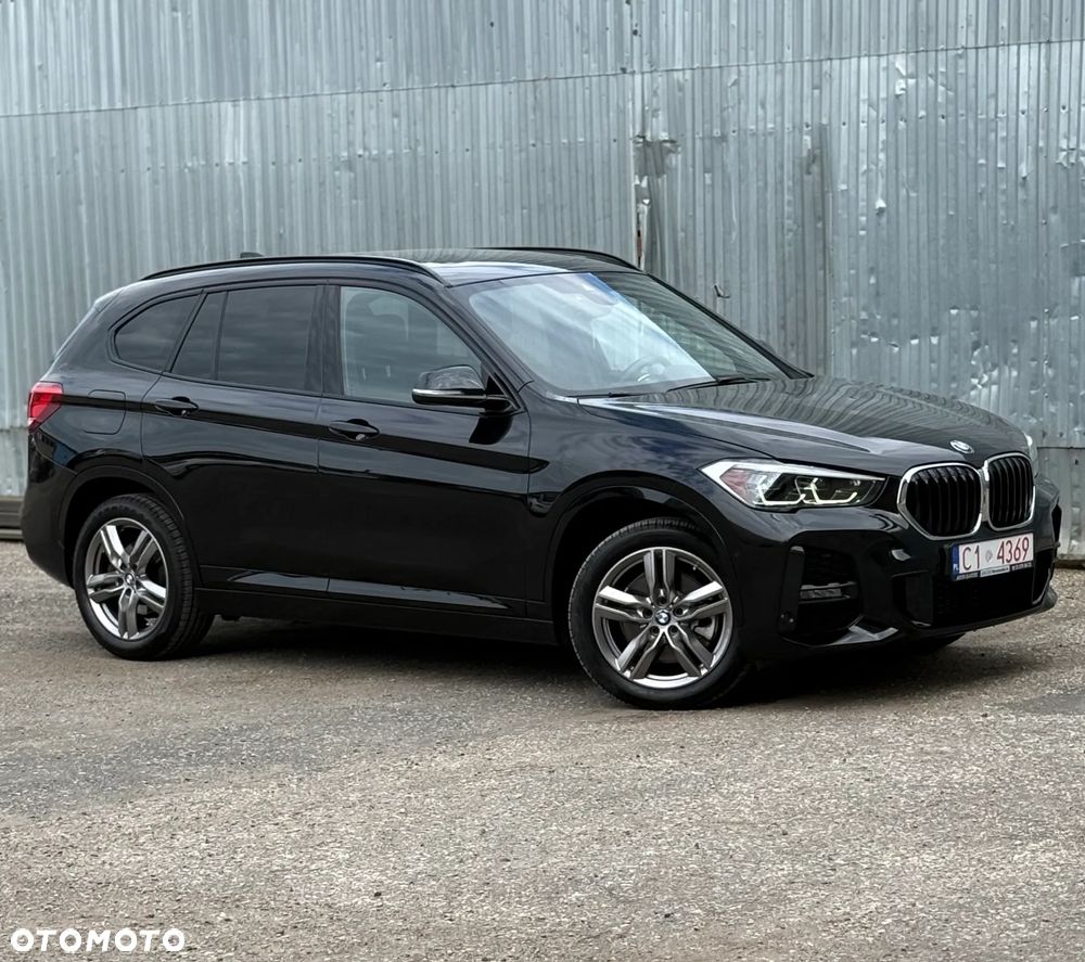 BMW X1 xDrive25i xLine sport - 4