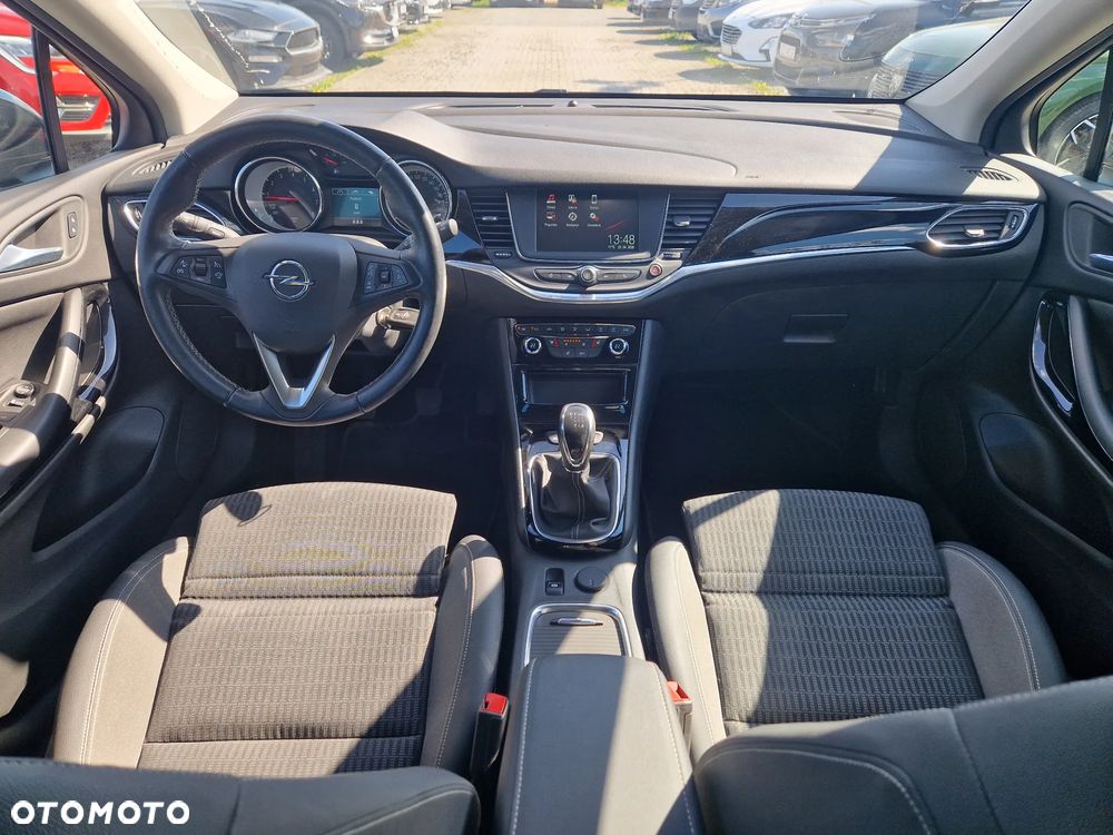 Opel Astra 1.2 T Ultimate S&S - 28