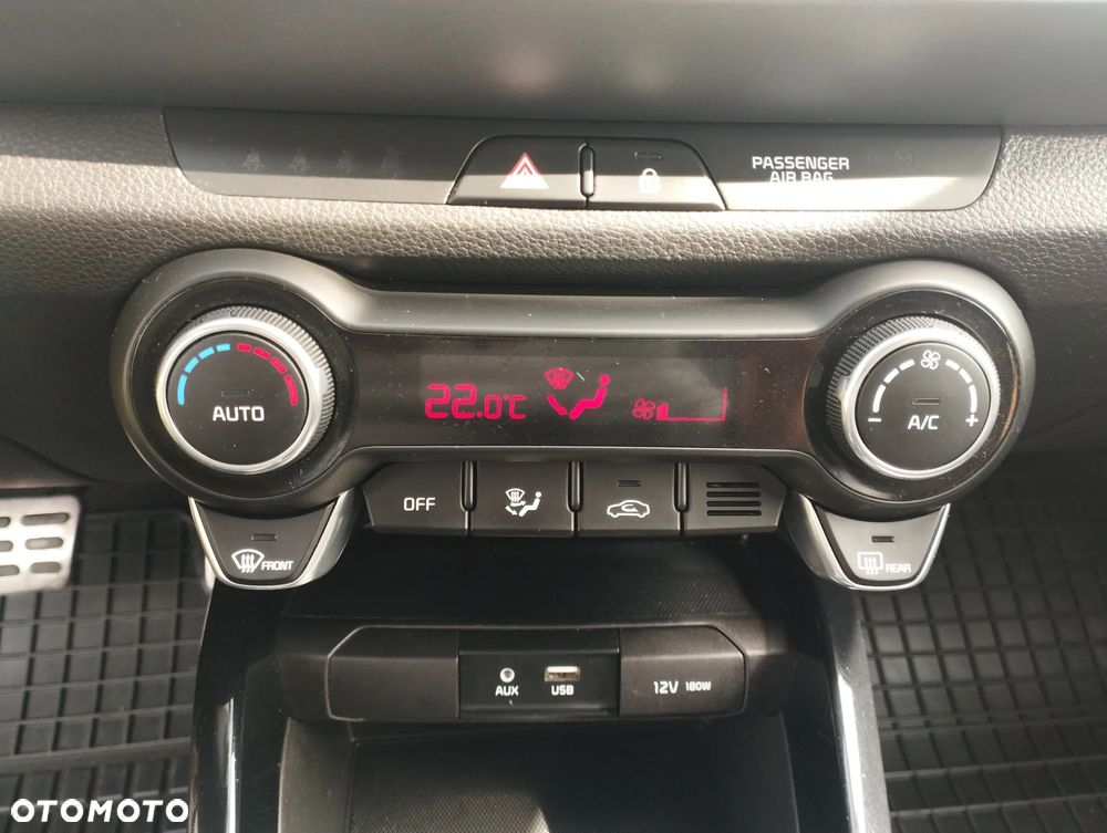 Kia Stonic 1.0 T-GDI 120 DCT OPF Edition 7 - 18