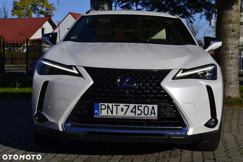 Lexus UX - 2