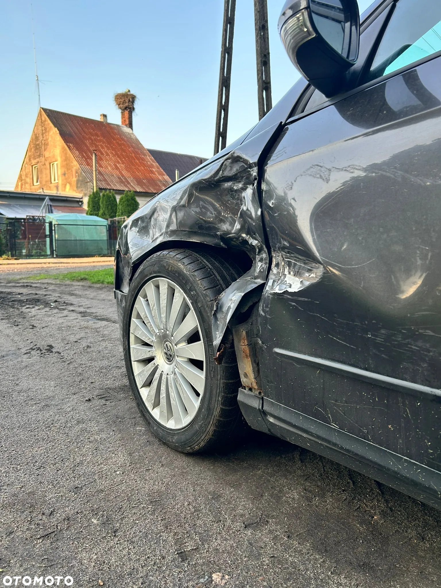 Volkswagen Passat - 14
