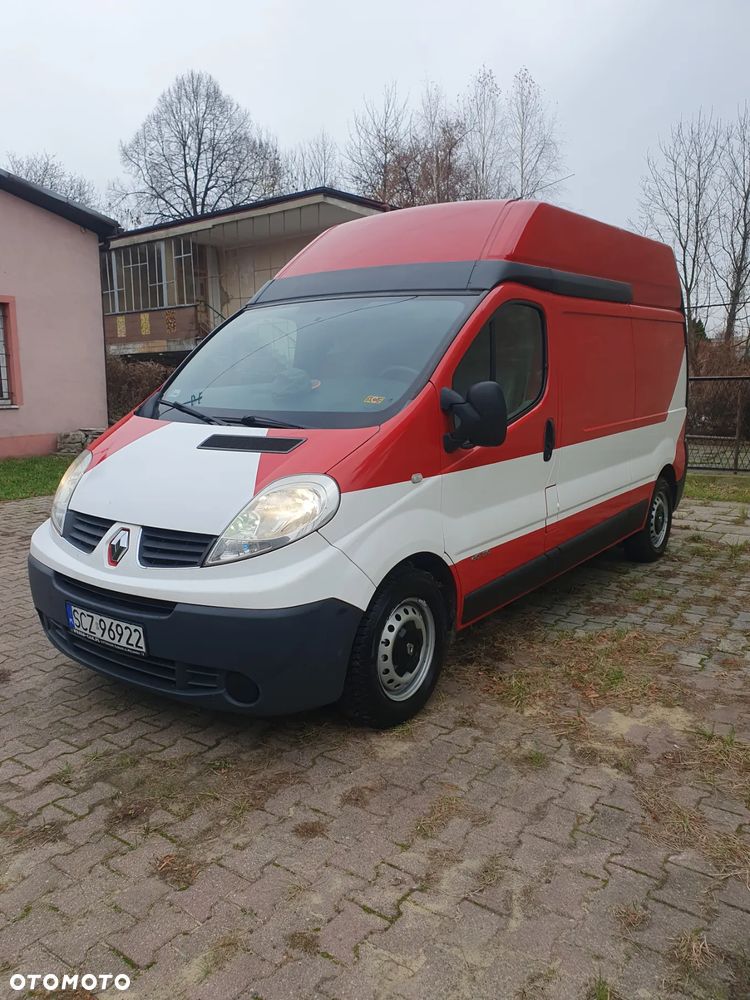 Renault Trafic - 2
