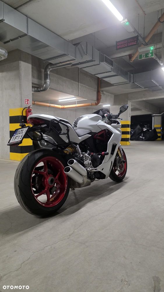 Ducati SuperSport - 29