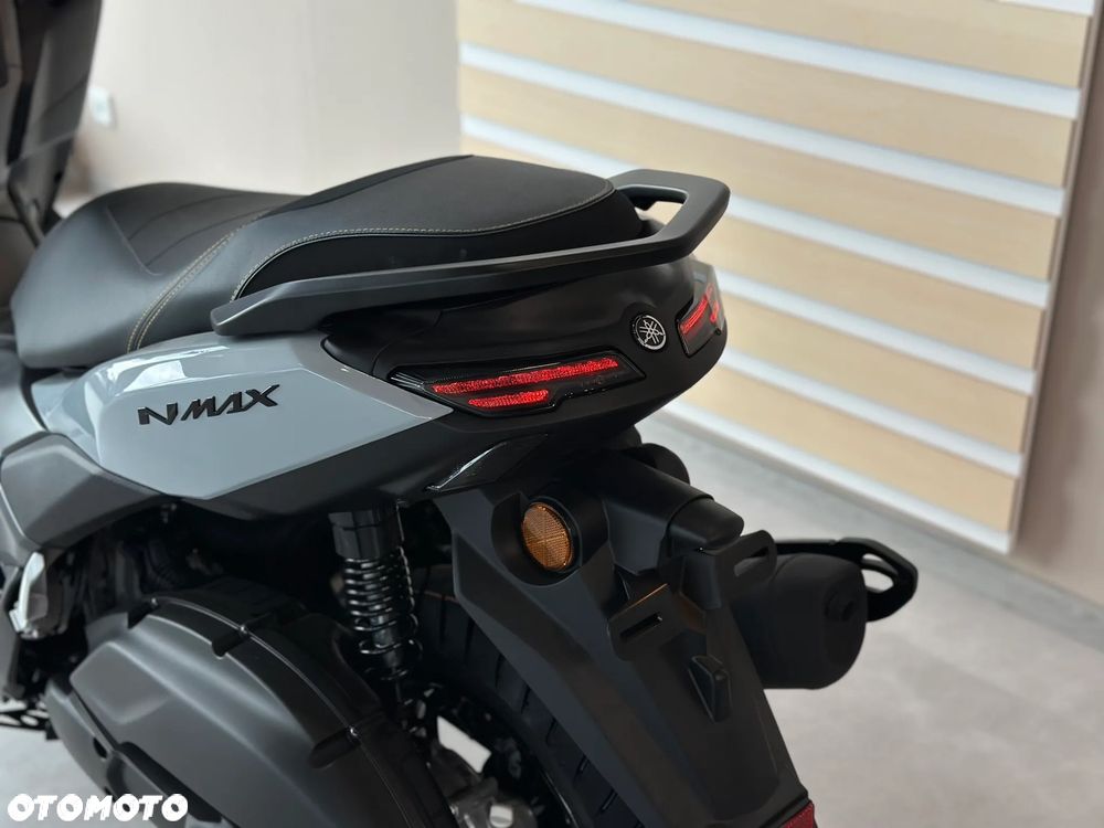 Yamaha NMAX - 6