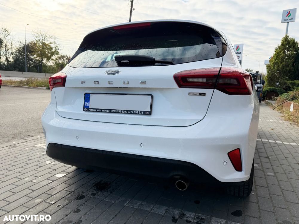 Ford Focus - 12