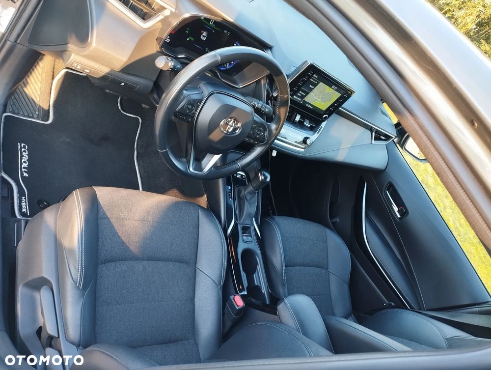 Toyota Corolla 1.8 Hybrid Style - 34