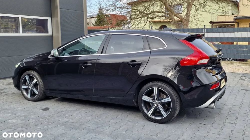 Volvo V40 T3 Geartronic RDesign - 13