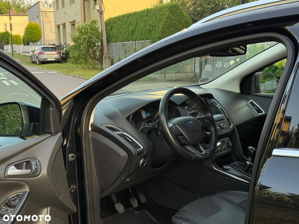 Ford Focus 1.5 TDCi Titanium ASS - 13