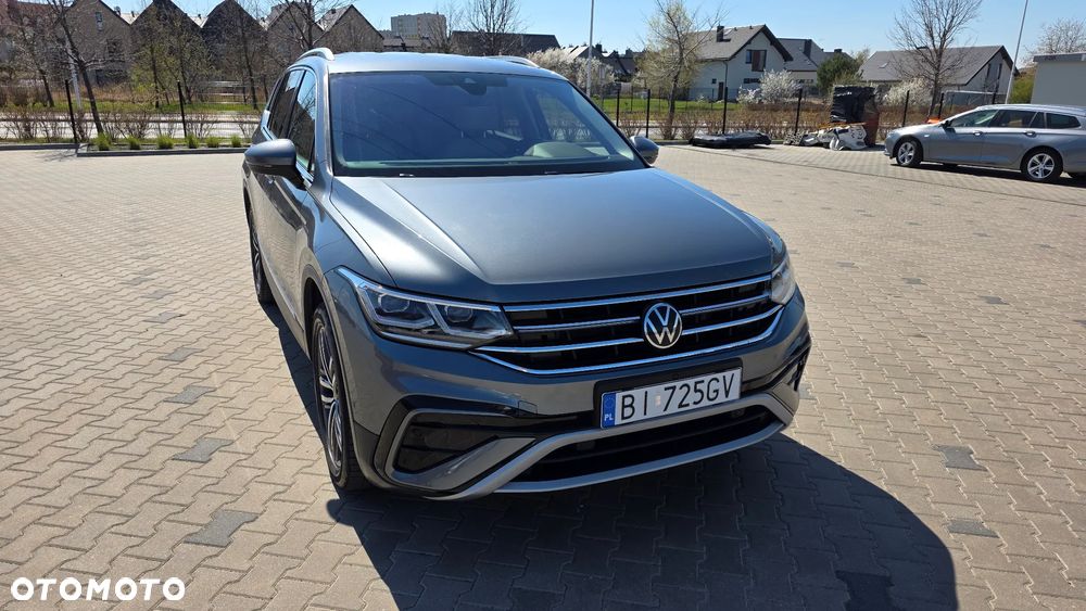 Volkswagen Tiguan Allspace 2.0 TSI 4Mot Elegance DSG - 27