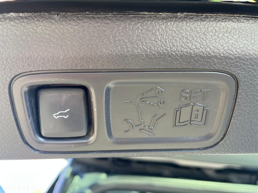 Ford Expedition - 29