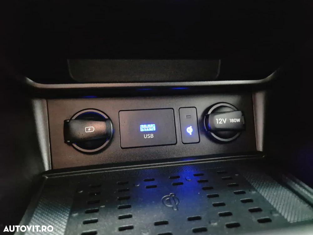 Hyundai KONA 1.6 GDI 141 CP 2WD 6DCT HEV Premium - 23