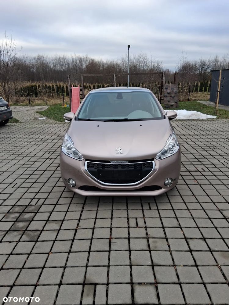 Peugeot 208 e-HDi 92 Stop&Start Style - 3