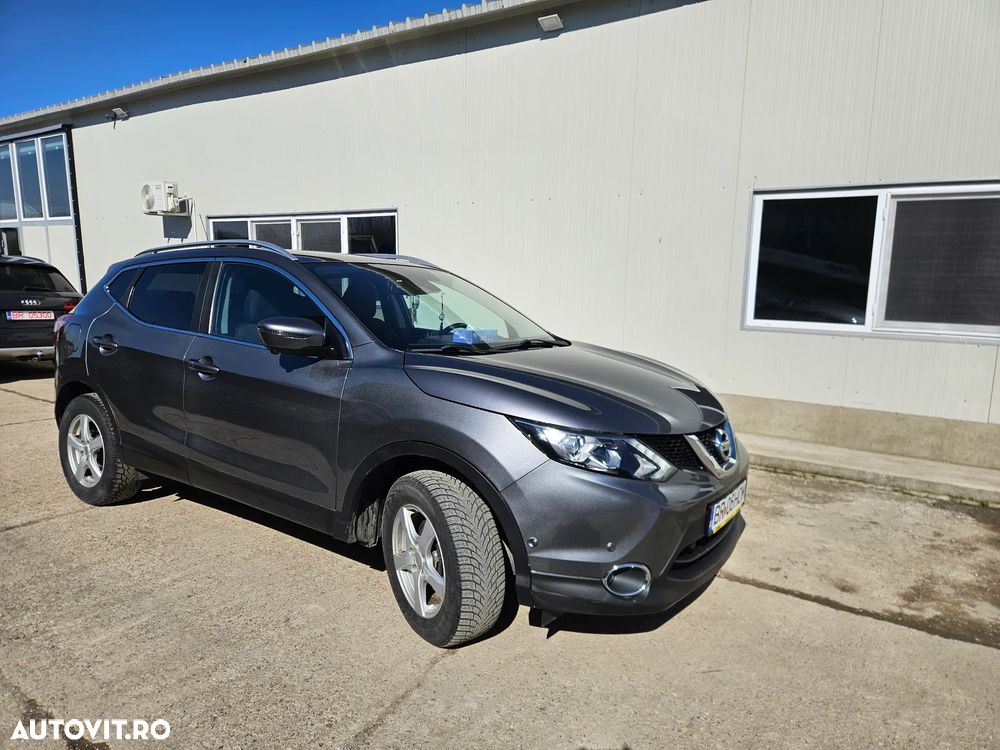 Nissan Qashqai 1.6 DCI Xtronic TEKNA+ - 1