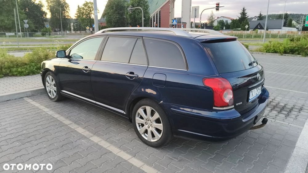 Toyota Avensis 2.0 D-4D Sol - 6