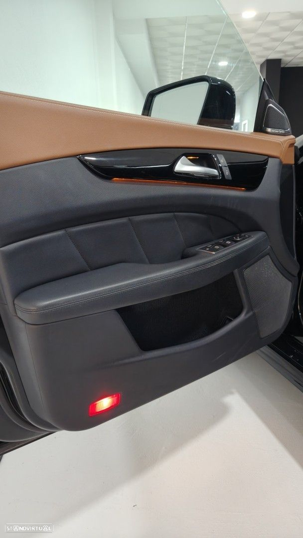 Mercedes-Benz CLS 250 CDi BlueEfficiency Shooting Brake - 43