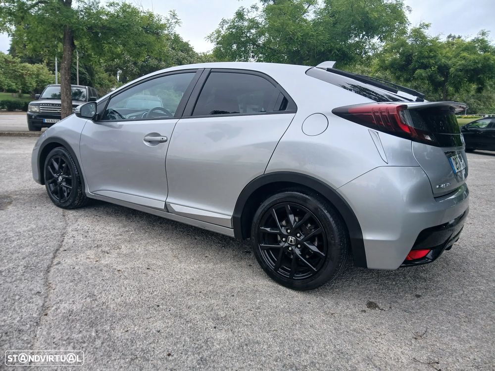 Honda Civic 1.6 i-DTEC Sport Connect Navi - 9