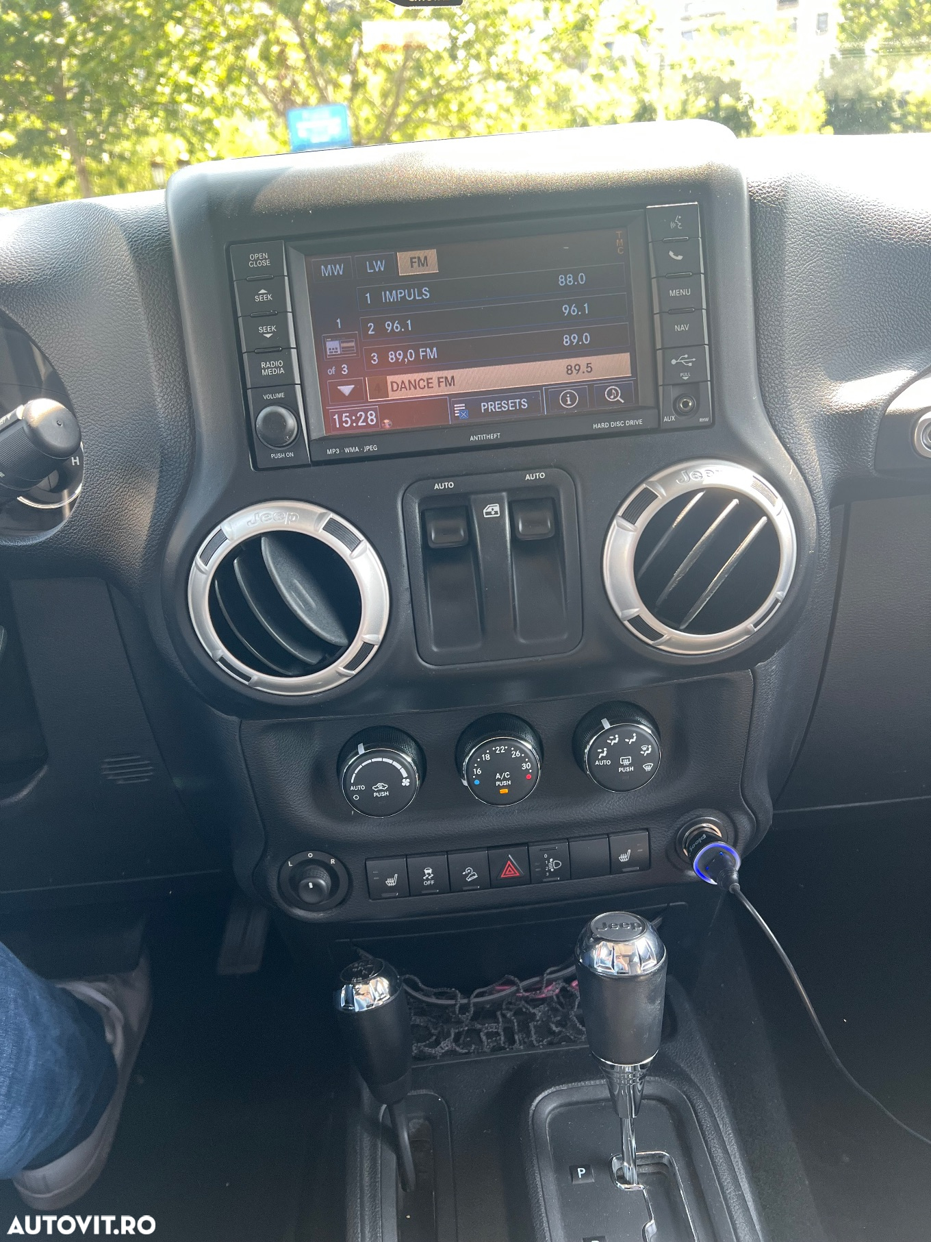 Jeep Wrangler 2.8 CRD AT Sport - 7