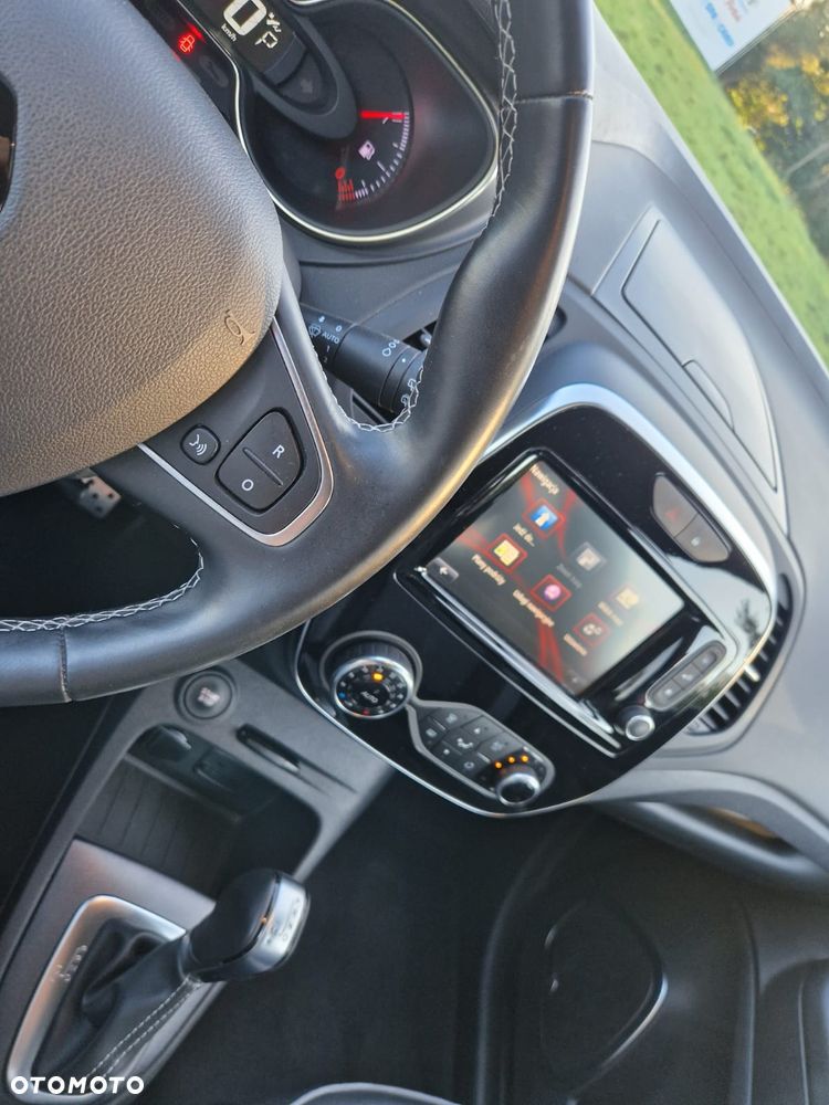Renault Captur - 19