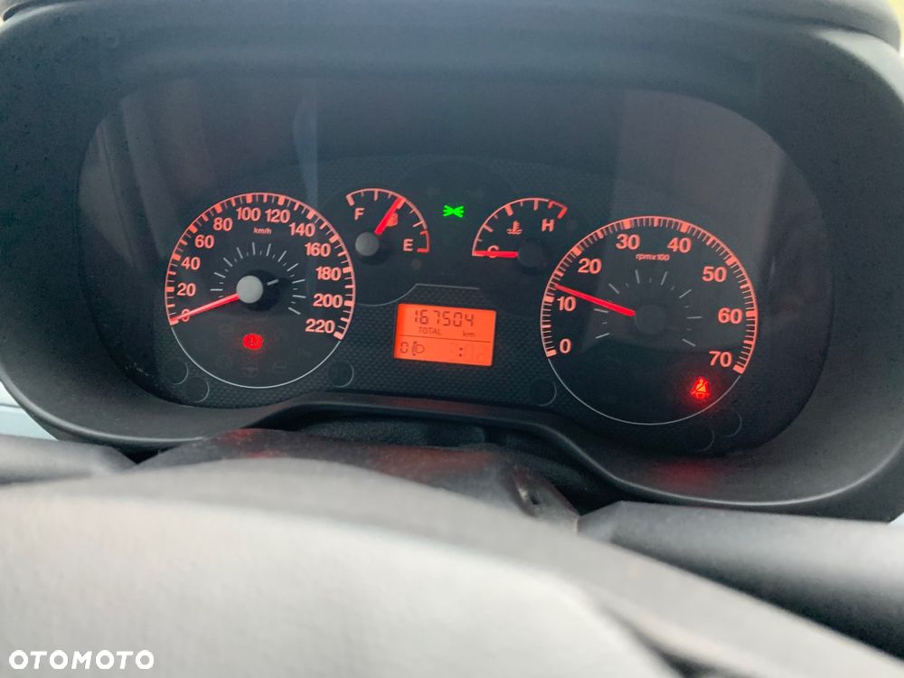 Fiat Grande Punto 1.4 8V Speed - 10