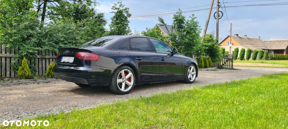 Audi A4 Limousine 2.0 TFSI Quattro - 8