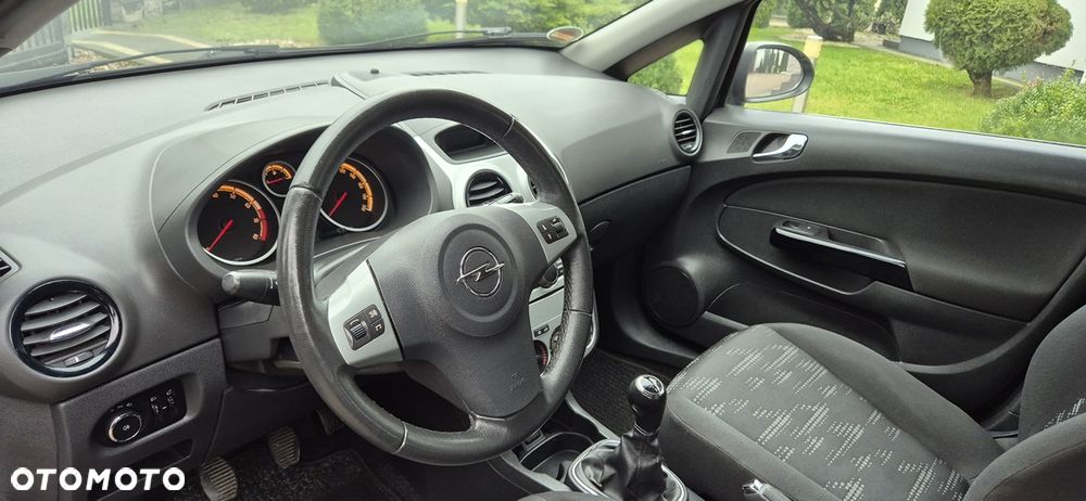 Opel Corsa 1.4 16V Edition - 23