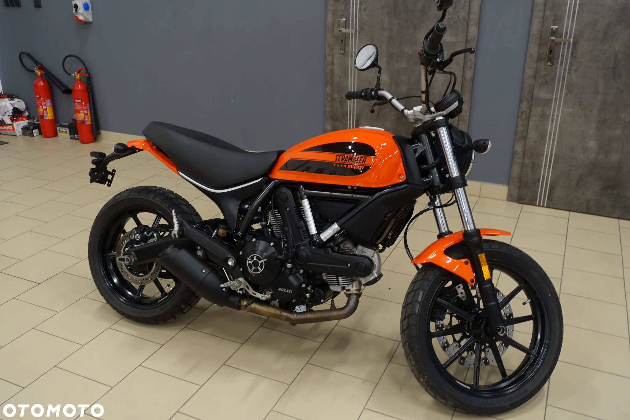 Ducati Scrambler - 11