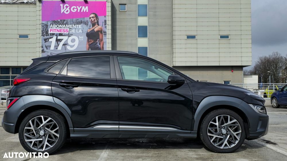 Hyundai KONA - 4