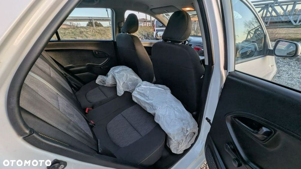 Kia Picanto 1.0 M - 9