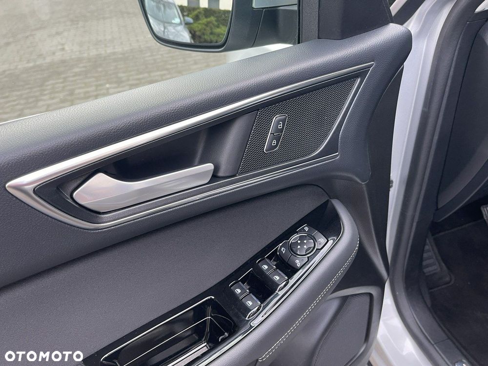 Ford S-Max - 20