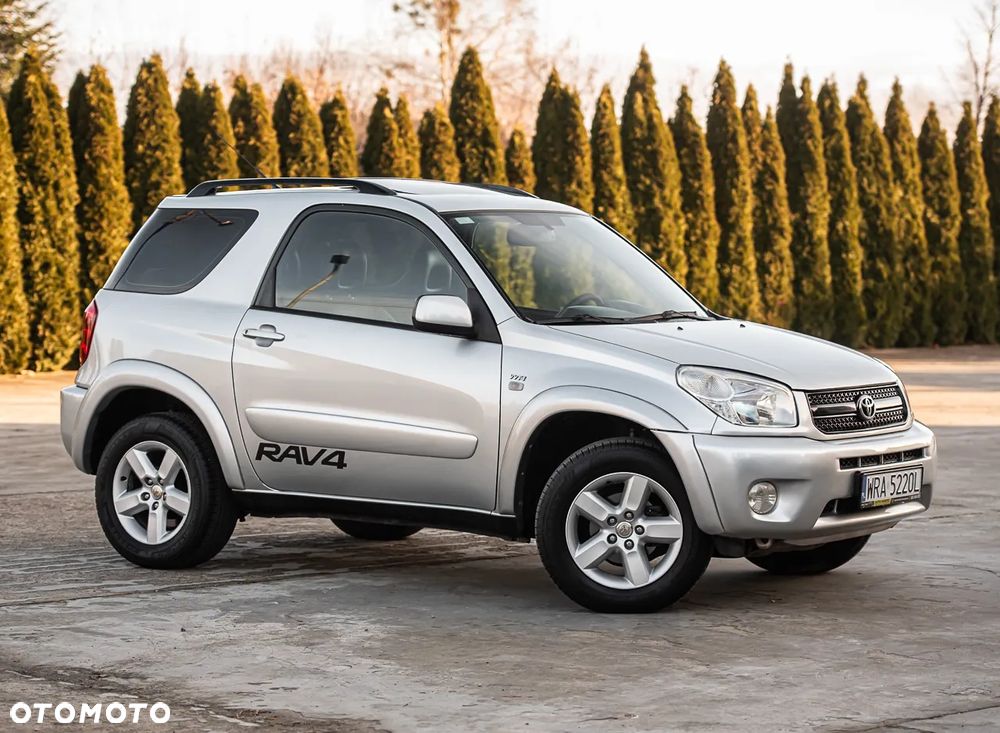 Toyota RAV4 2.0 VVT-i Prestige - 2