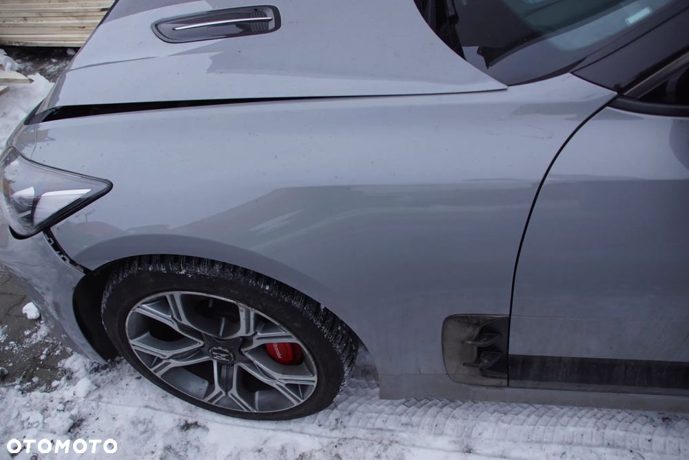 KIA STINGER GT 2018 3.3 GDI 370 KM 4X4 2018 123 TYŚ KM LAKIER C4S na części maska pas lampa zderzak błotnik drzwi klapa silnik skrzynia amortyzator półoś alternator rozrusznik led lusterko felga dyfer dyferencjał sterownik komputer moduł szyba - 13