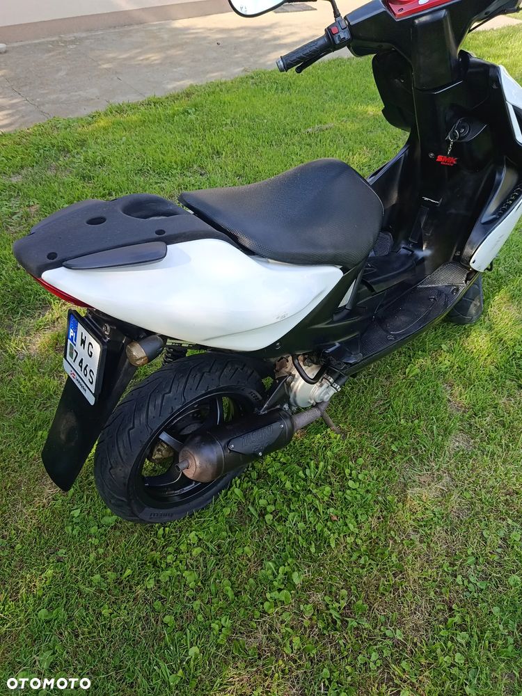 Yamaha Aerox - 5