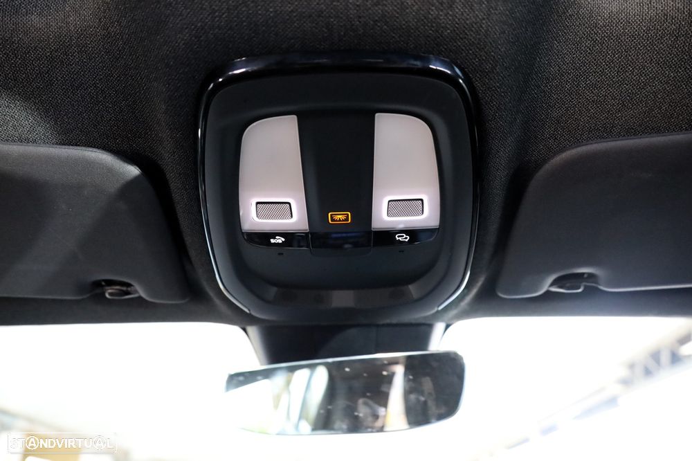 Volvo EC40 Single Motor Extended Range RWD Ultra Black Edition - 30