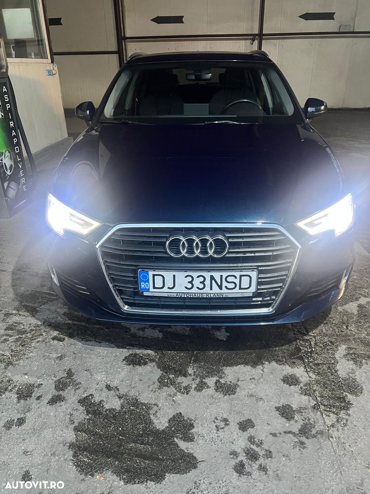 Audi A3 Sportback - 2