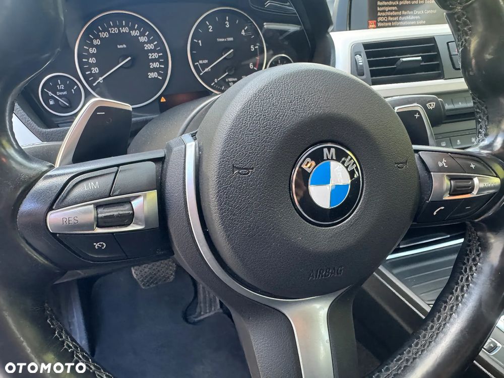 BMW 3GT 320d Sport Line - 11