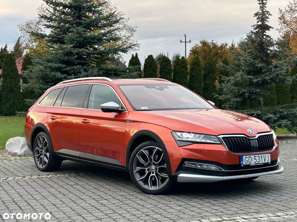 Skoda Superb 2.0 TDI SCR 4x4 Scout DSG - 38