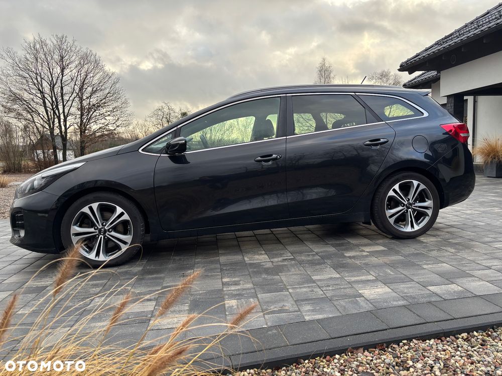 Kia Ceed 1.6 CRDi 136 ISG GT Line - 3