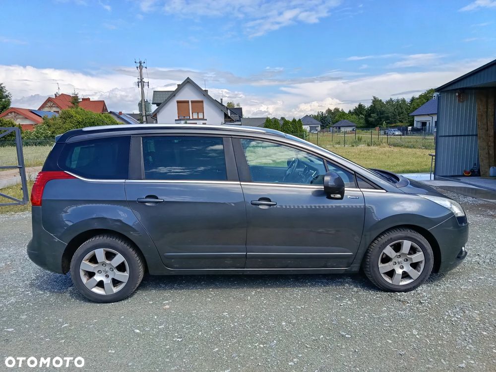 Peugeot 5008 2.0 HDi Family 7os - 5