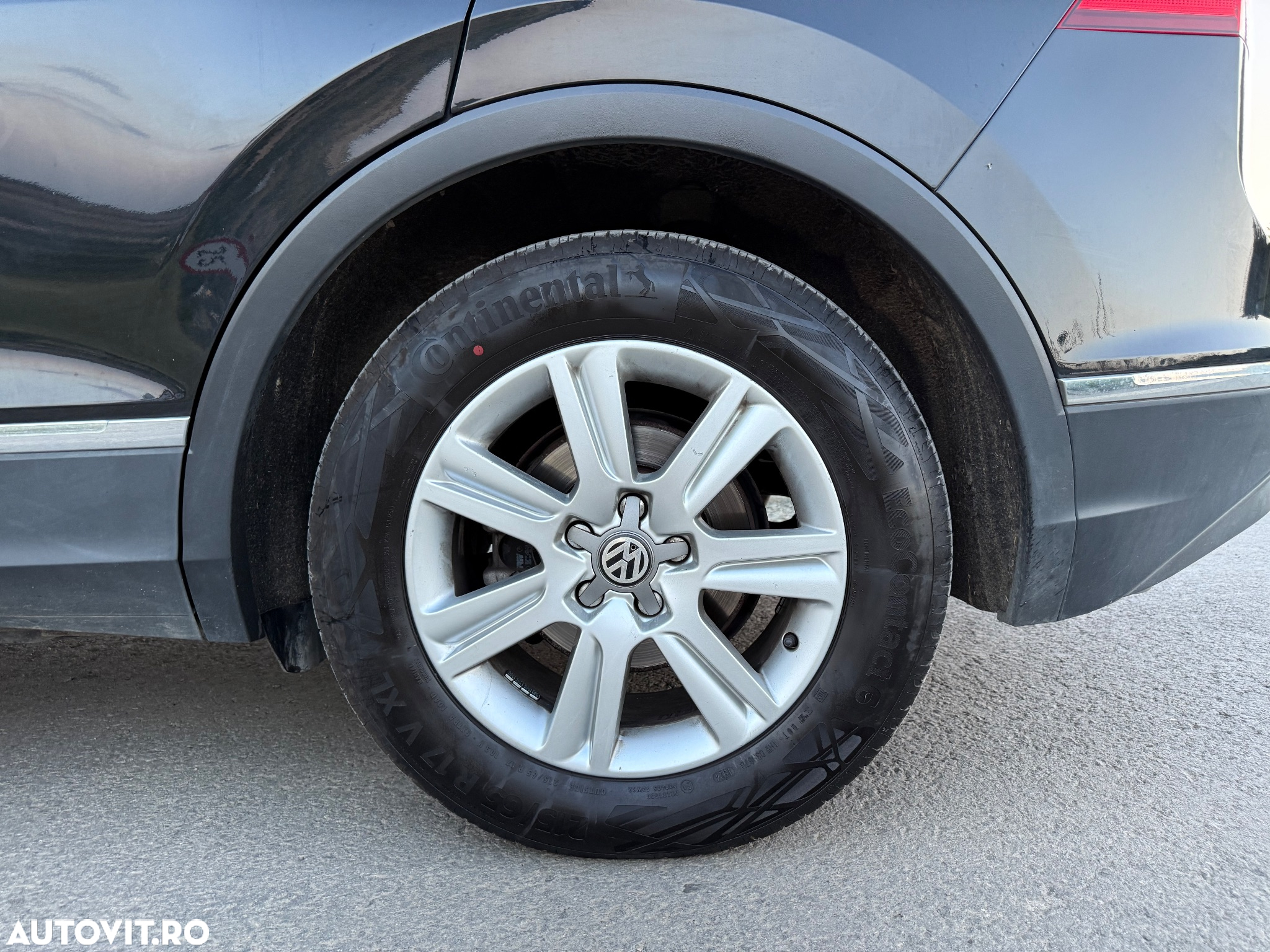 Volkswagen Tiguan 2.0 TDI 4Mot Highline - 25