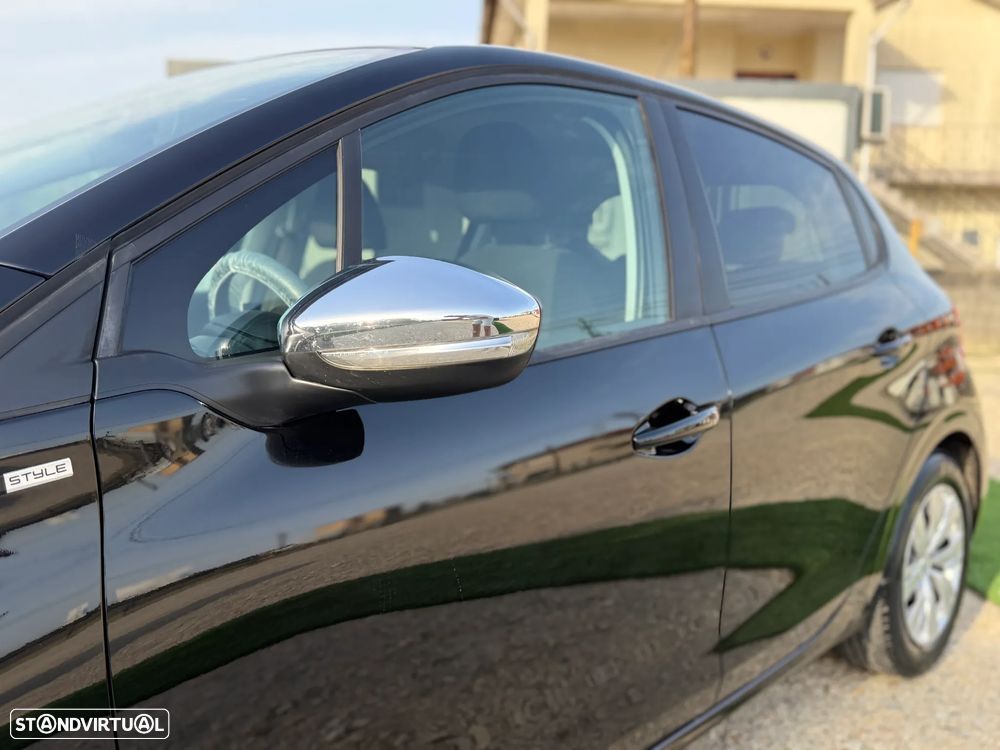 Peugeot 208 1.2 PureTech Style - 4